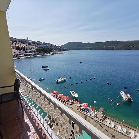 Apartmani Lezenic M Neum Eksteriør bilde